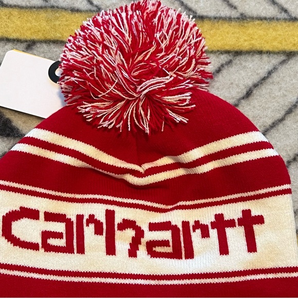 Carhartt Knit Pom Pom Cuffed Beanie Hat red and white striped Christmas NWT - Picture 4 of 10